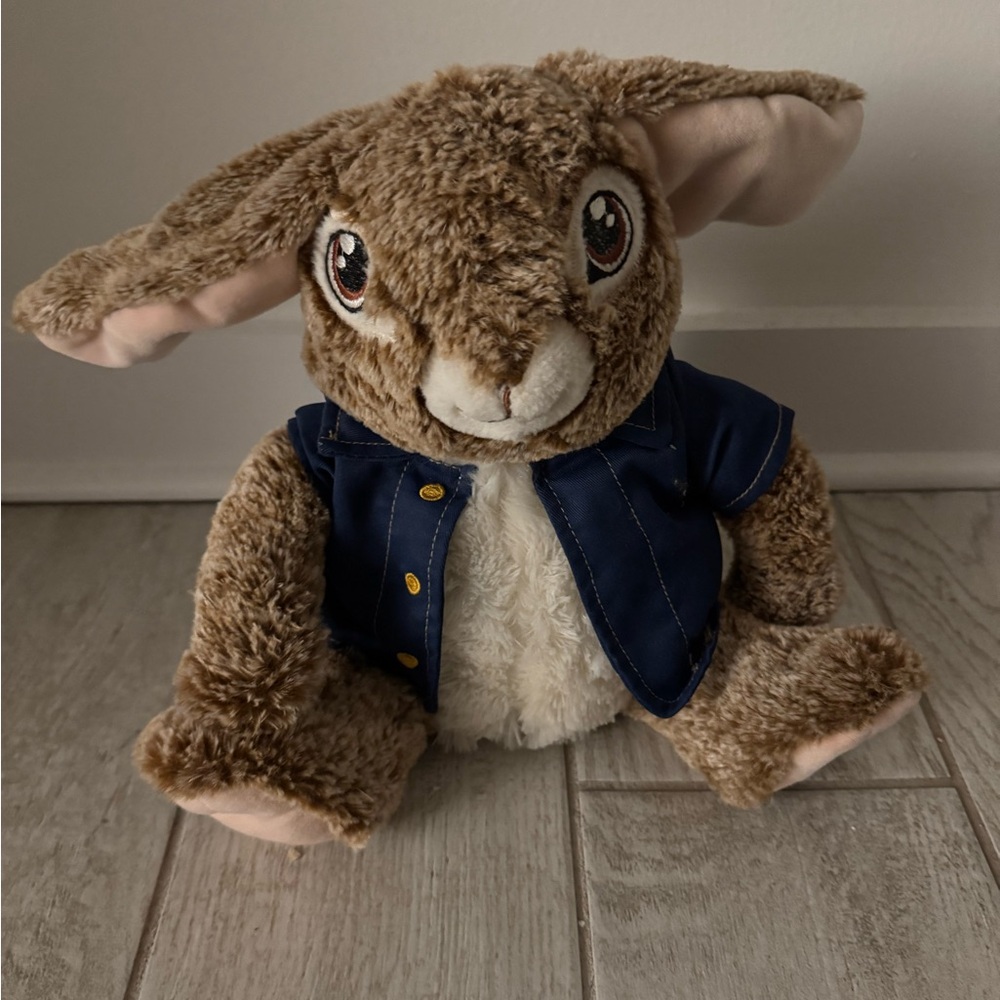Peter Rabbit Movie Singing Animated Plush‎ Doll by Dan Dee Collector’s Choice